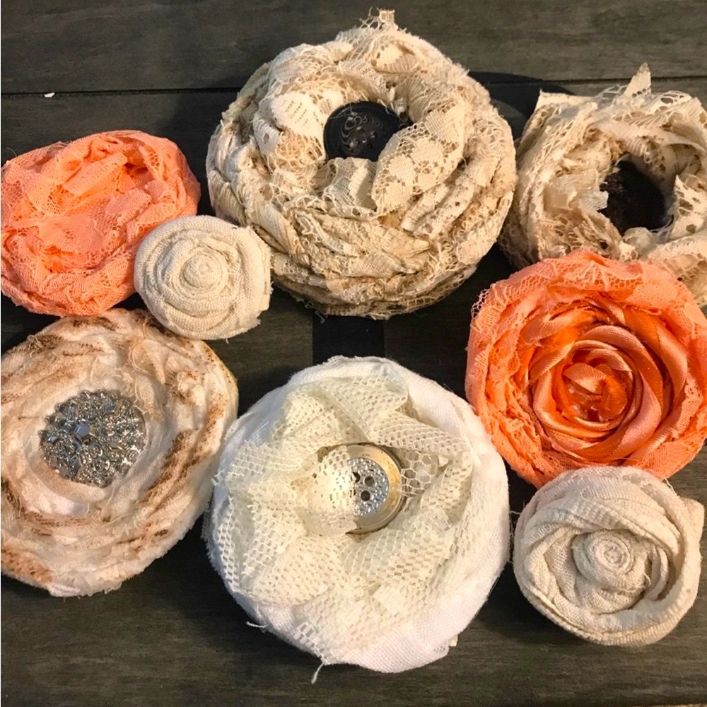 Handcrafted Rolled Lace and Muslin Flowers 8 Pcs Peach Cream Blk Walnut Stained